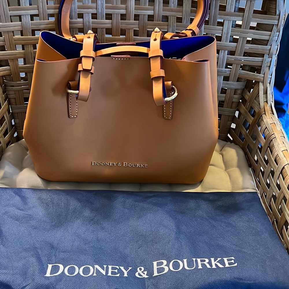 Dooney & Bourke Purse with matching wristlet